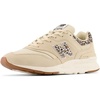Sandstone/White