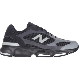 New Balance Men’s 603 Sneaker(Black/Magnet)