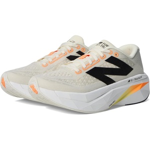 New Balance Women’s FuelCell Supercomp Trainer V3(Angora/Hot Mango/Black)