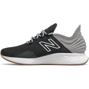 New Balance Women’s Fresh Foam Roav Running Shoe(Black/Light Aluminum)