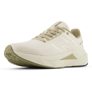 New Balance Women’s FuelCell Propel V5(Linen/Gold Metallic/Stoneware)